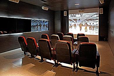 《高难度跳蛋游戏》Steam页面上线 支持简体中文